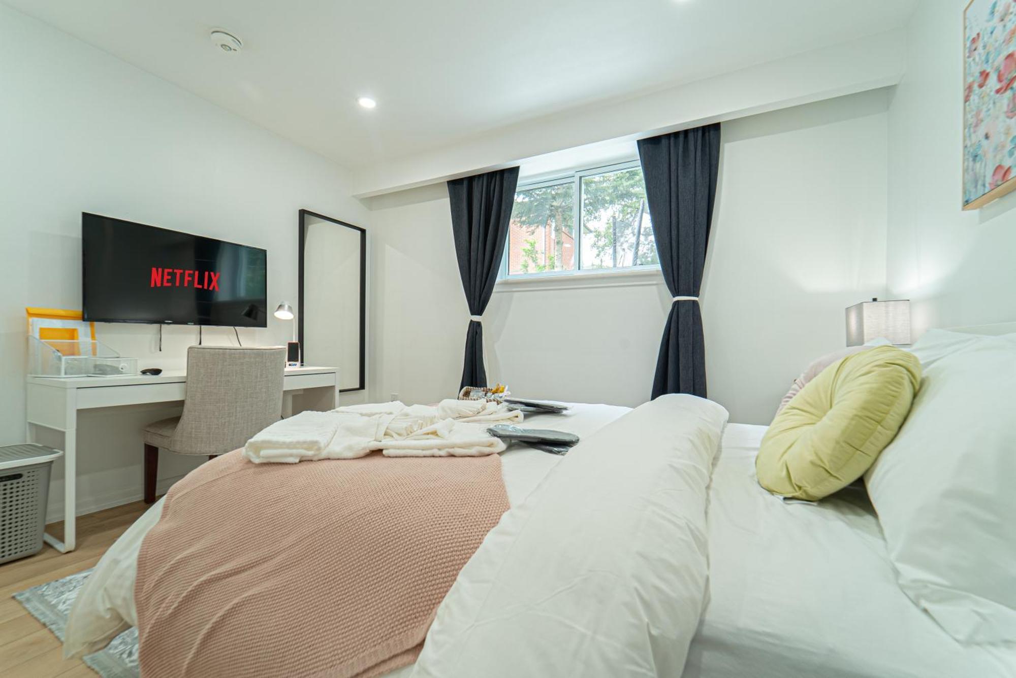 Quiet & Comfortable Double Private Room, Free Parking Τορόντο Εξωτερικό φωτογραφία